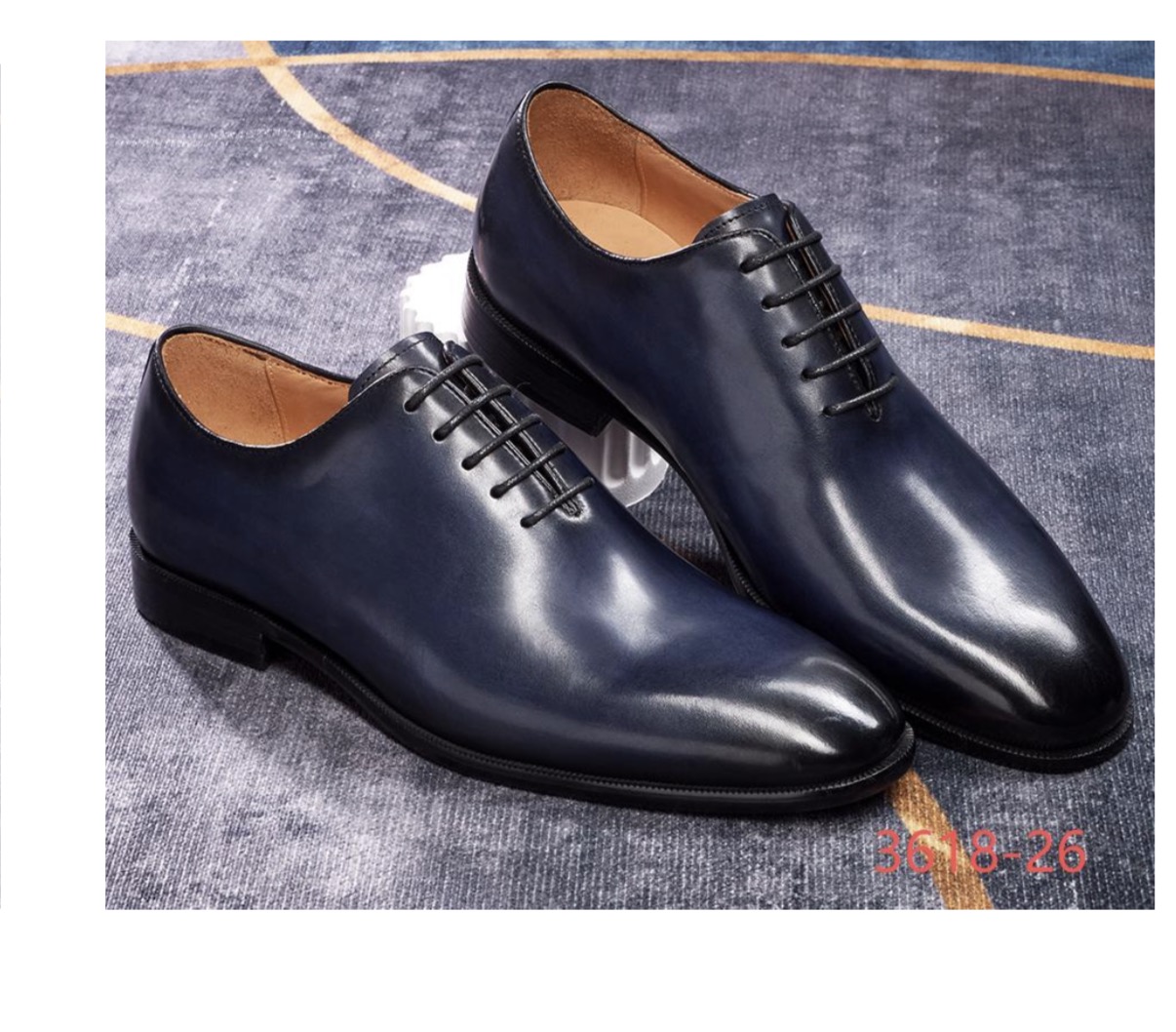 Chaussure Oxford avec lacets Bleu IN 0501