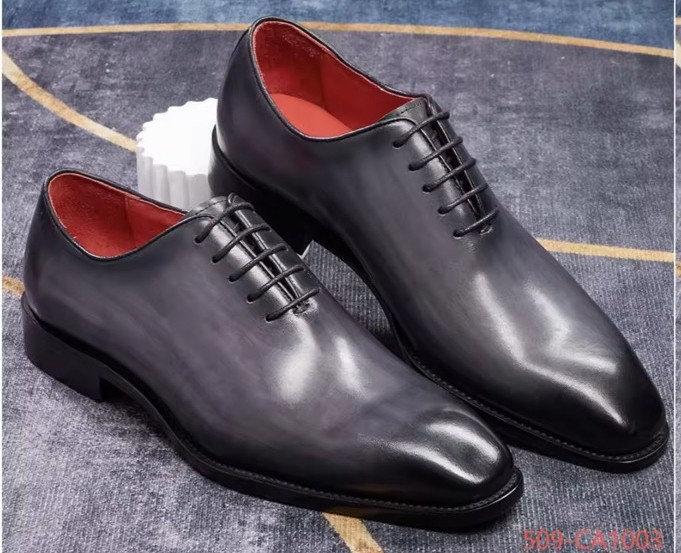 Chaussure Oxford avec lacets Gris IN 0501