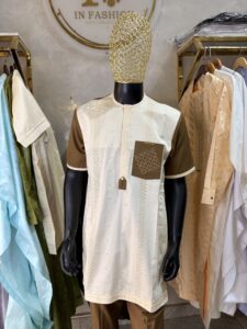 Tunique size L IN24011900
